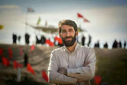 حضور متفاوت یک همسر شهید در چالش عکس ده ساله +تصویر