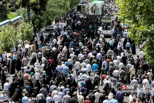 مراسم تشییع پیکر مطهر ۱۵۰ شهید دفاع مقدس در تهران