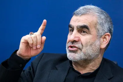 نیکزاد: رهبر انقلاب خیلی از سایه&zwnj;ی جنگ&zwnj;ها را از کشور دور کرد / ما مدیون رهبر انقلاب در حوزه نظامی هستیم + فیلم