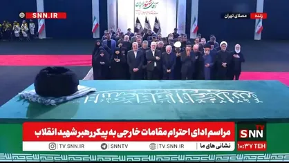 ادای احترام خانواده شهید سیدحسن نصرالله به پیکر قائد شهید امت اسلامی + فیلم