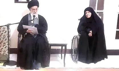 عدم حمایت از رهبرانقلاب موجب تباهی و خسران دنیا و آخرت است