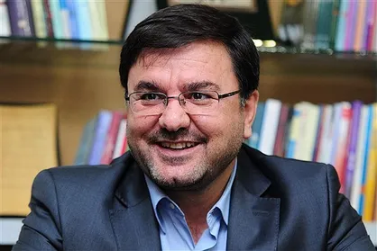 مربیان و کشتی گیران با قدرت بکارشان ادامه دهند