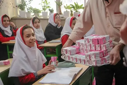 &laquo;شیر مدارس&raquo; طبق سخت&zwnj;گیرانه&zwnj;ترین استانداردها توزیع می&zwnj;شود