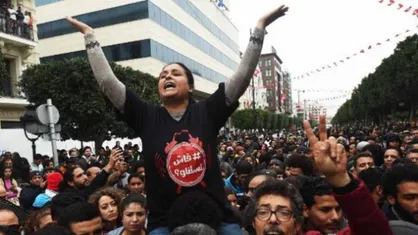بازداشت بیش از ۹۳۰ نفر در تونس بدنبال اغتشاشات اخیر