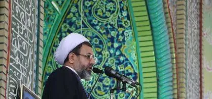 دانشمندان حوزوی و دانشگاهی باید در کنار هم جامعه&zwnj;ای فعال و دیندار را رقم بزنند