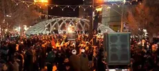 ما را این گمان نبود که بعد از او بمانیم / تجمع مردم شهرستان مرند در سوگ امام امت+فیلم