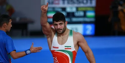 کشتی آزاد قهرمانی بزرگسالان آسیا؛ ششمین طلای ایران برگردن کریمی&lrm;درخشید