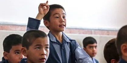 تاکید بیش از ۱۱۲۰۰ تشکل و فرد حقیقی بر حق تحصیل دانش&zwnj;آموزان افغانستانی در ایران