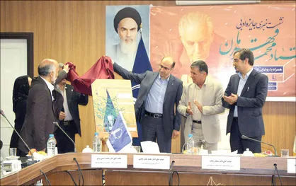 نخستین دوره جایزه ادبی استاد محمد قهرمان برگزار شد/ ۲۰ اثر به نخستین جایزه ادبی &laquo;قهرمان&raquo; ارسال شده است