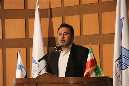 دانشگاه آزاد تاکستان در ۳۰ رشته تحصیلی مقطع کارشناسی ارشد دانشجو می&zwnj;پذیرد