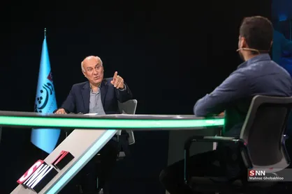 پرستاران منتقد را به مراسم بزرگداشت روز پرستار با حضور رئیس&zwnj;جمهور راه ندادند + فیلم