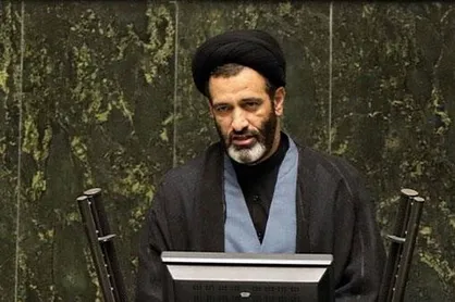 حسینی کیا: یکی از دلایل اصلی عدم تحقق شعار&zwnj;های سال&zwnj;های گذشته نبود اعتماد مردم به بخش تولید است / قوانین فعلی قادر به حل مشکلات جذب سرمایه&zwnj; به سمت تولید نیست +فیلم