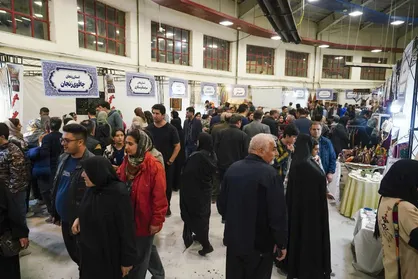 پانزدهمین نمایشگاه ملی صنایع&zwnj;دستی اردبیل با استقبال کم&zwnj;نظیر علاقمندان پایان یافت
