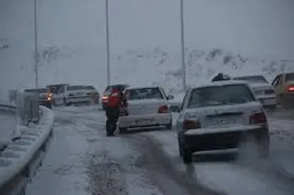۱۰ محور کشور مسدود است/رانندگان از تردد&zwnj;های غیرضروری خودداری کنند