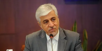 سجادی: وضعیت پرسپولیس؟ نمی&zwnj;دانم چرا مسائل فنی را به مسائل مدیریتی ارتباط می&zwnj;دهند/ من وزیر ورزش ایران هستم نه استقلال و پرسپولیس