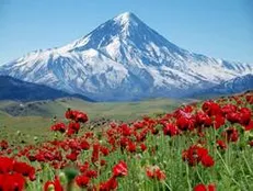 تصویر هوایی بی نظیر از قله دماوند