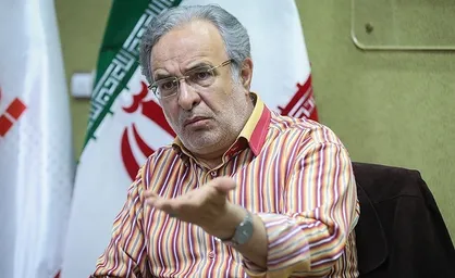زمانی برنامه&zwnj;های رمضانی گرهِ از کار مردم باز می&zwnj;کردند/ امروز می&zwnj;خواهند با دکور میلیاردی مخاطب جذب کنند!