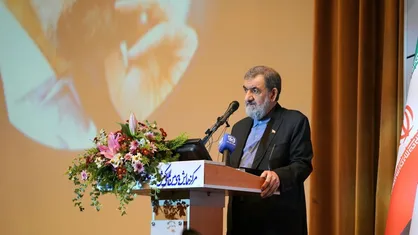 رضایی:  ۱۱ هزار داعشی در حال آموزش در اردوگاه&zwnj;های آمریکا در منطقه هستند / فروش پهپاد به کشور&zwnj;های عربی به شرط مواجهه با اسرائیل + فیلم