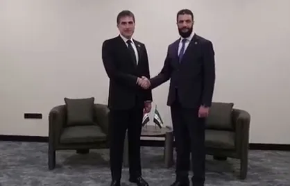 نچیروان بارزانی رئیس اقلیم کردستان با جولانی (احمد الشرع) در حاشیه کنفرانس آنتالیا دیدار کرد