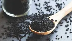 سیاه دانه به درمان کووید ۱۹ کمک می‌کند