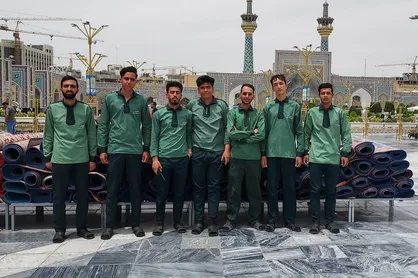 آمادگی حداکثری خدام و خادمیاران حرم مطهر رضوی برای میزبانی از زائران در روز عرفه و عید سعید قربان