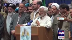 جلیلی در جمع مردم قزوین: در هنگامی نخست وزیری شهید رجایی، تمام هنر رئیس‌جمهور وقت توهین به این شهید بزرگ بود / دشمن هرگاه با زور و زر به نتیجه نرسیده، ریا و تزویر را پیشه کرده است