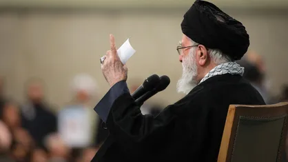 البته این را هم آمریکایی&zwnj;ها بدانند که اگر این دفعه جنگ راه بیندازند، این جنگ، جنگ منطقه&zwnj;ای خواهد بود