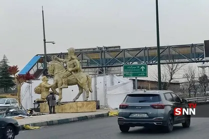 مجسمه &laquo;شکست والرین&raquo; در جایگاه اصلی خود نصب شد