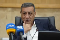لزوم بازگشایی مسیرهای تجارت مرزی/تکمیل راه آهن کرمانشاه-خسروی در اولویت قرار گیرد