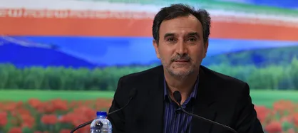 شستا هم با ارز ۴۲۰۰ تومانی موبایل وارد کرد