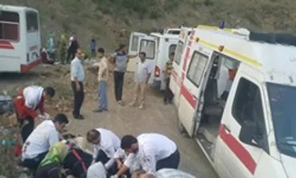 مصدومیت ۸ مسافر در دو حادثه رانندگی+جزئیات