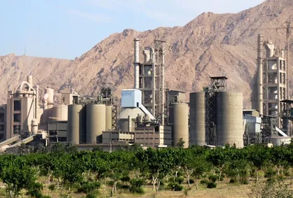 رونمایی از ۵ محصول دانش بنیان در شرکت سیمان تهران