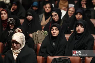 َُی