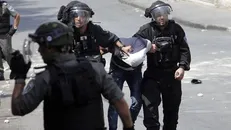 حمله صهیونیست‌ها به کرانه باختری/ ۱۰ فلسطینی بازداشت شدند