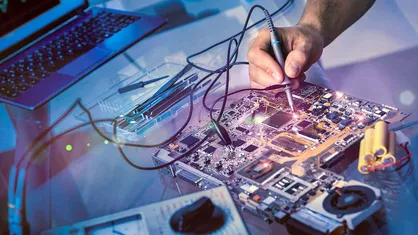 دستگاه&zwnj;های الکترونیکی با نانوژنراتور&zwnj;ها بی&zwnj;نیاز از باتری می&zwnj;شوند