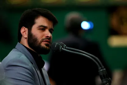 صوت/ مداحی حاج میثم مطیعی با موضوع عفاف و حجاب