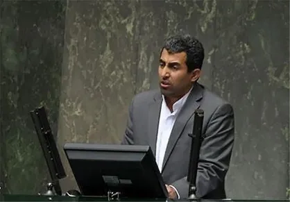 فیلم/ پورابراهیمی: آقای پزشکیان، مسئول فایننس شرکت پتروشیمی جم چه ارتباطی با شما دارد؟