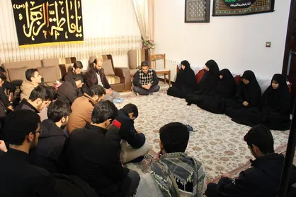 مادر شهیده حسنی سعدی: اخلاص باعث رشد علمی دختر و دامادم شد / هیچوقت فخرفروشی نکردند