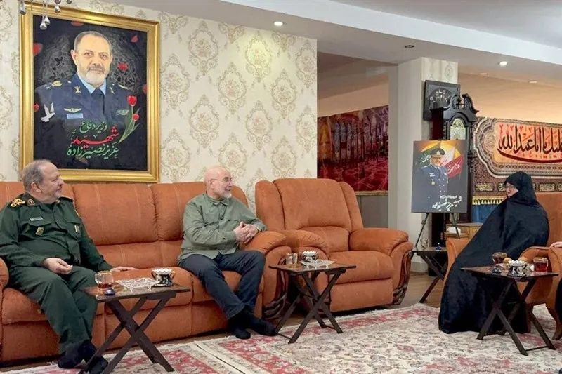تجلیل قالیباف از مقام شامخ شهیدان نصیرزاده و خادمی