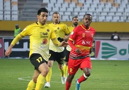 زمان کنفرانس خبری سرمربیان سپاهان و پرسپولیس مشخص شد