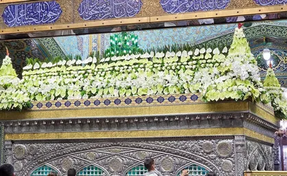 ببینید| گل آرایی حرم رضوی در عید غدیر