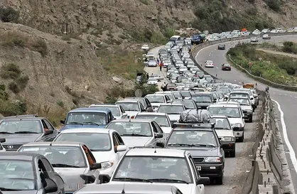 ترافیک سنگین در آزادراه&zwnj;های قزوین&zwnj;-تهران و کرج-قزوین/ جاده چالوس مسدود می&zwnj;شود&zwnj;