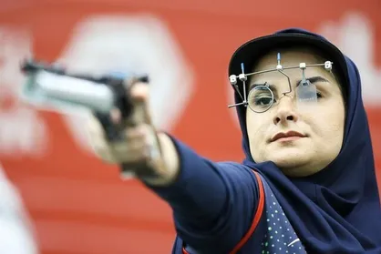 نسرین شاهی پاراتیرانداز برتر سال شد