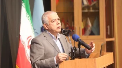 آموزش باید متحول شود/ باید به خلق فناوری بپردازیم تا از چرخه رقابت حذف نشویم