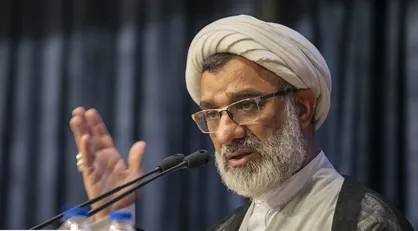 آمیخته کردن آسیب&zwnj;های اجتماعی با دعواهای سیاسی خیانت به کشور است
