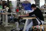 بازدید از خط تولید ماسک و لباس بیمارستانی