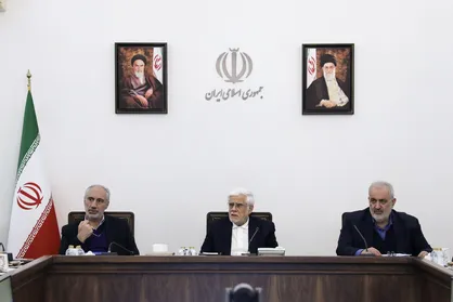 عارف: بحران آب پیچیده&zwnj;تر از تمامی چالش&zwnj;های دیگر است/ ناترازی آب را حل خواهیم کرد