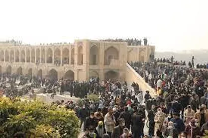 بازگشت آب به اصفهان؛ مطالبه کشاروزان / آب بازنگردد، مردم مجبور به مهاجرت می&zwnj;شوند