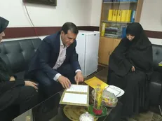 بانوی خیر مدرسه‌ساز یک مدرسه در ایلام می سازد