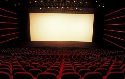 اصرار ایالات آمریکا بر بازگشایی زودهنگام سینما&zwnj;ها
